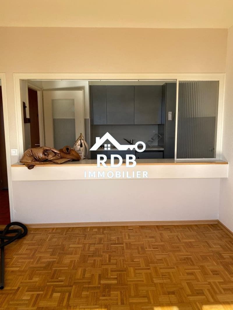 Appartement de 2,5 pièces au 4ème étage à Thônex 1226 (4)