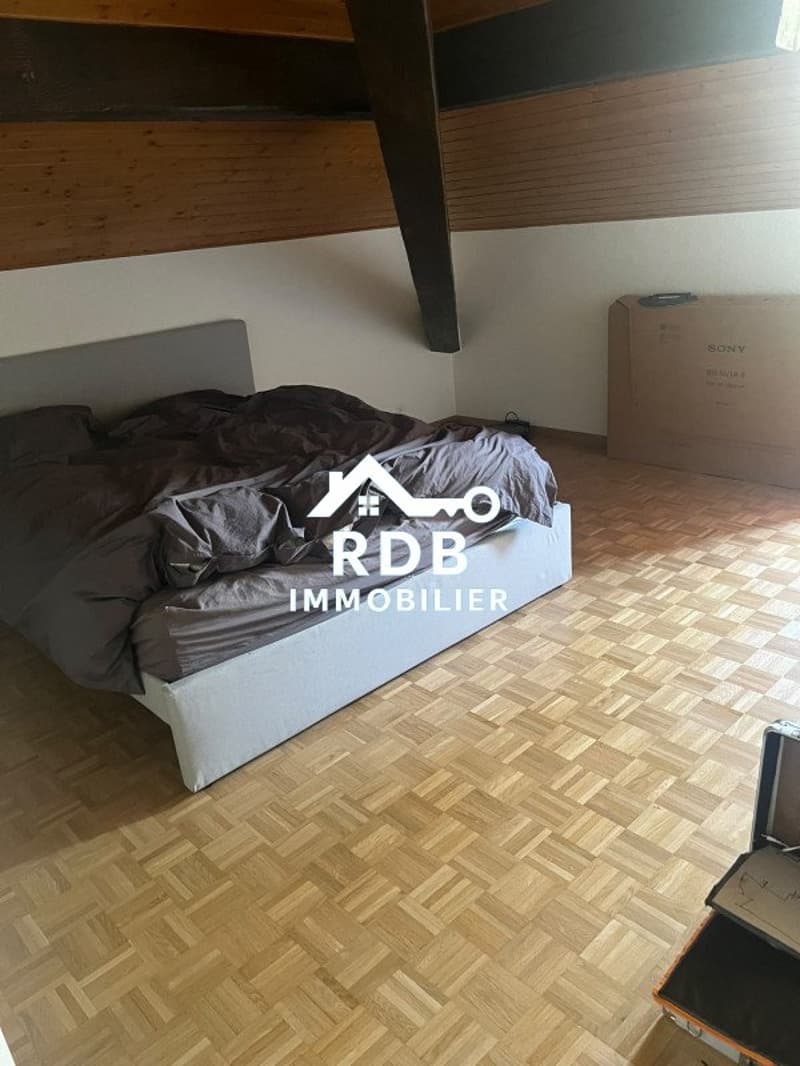 Appartement de 3,5 pièces au 3ème étage sans ascenseur à Genève 1202 (9)