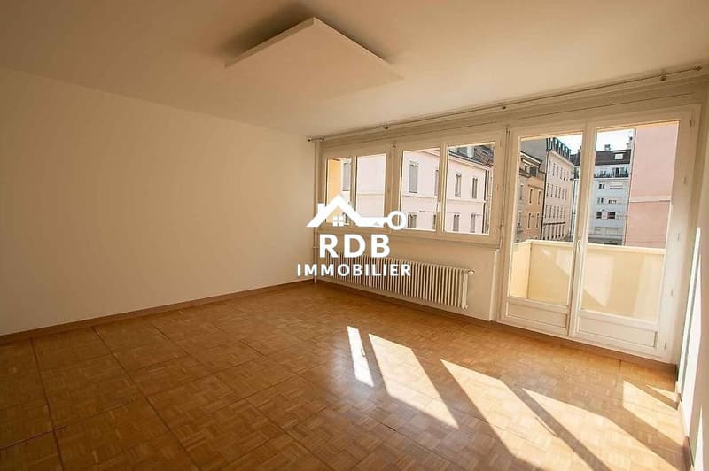 Studio au 3ème étage situé à Genève 1207 (1)