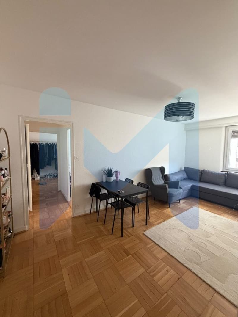 Appartement de 4 pièces au 1er étage situé à Acacias 1227 (11)