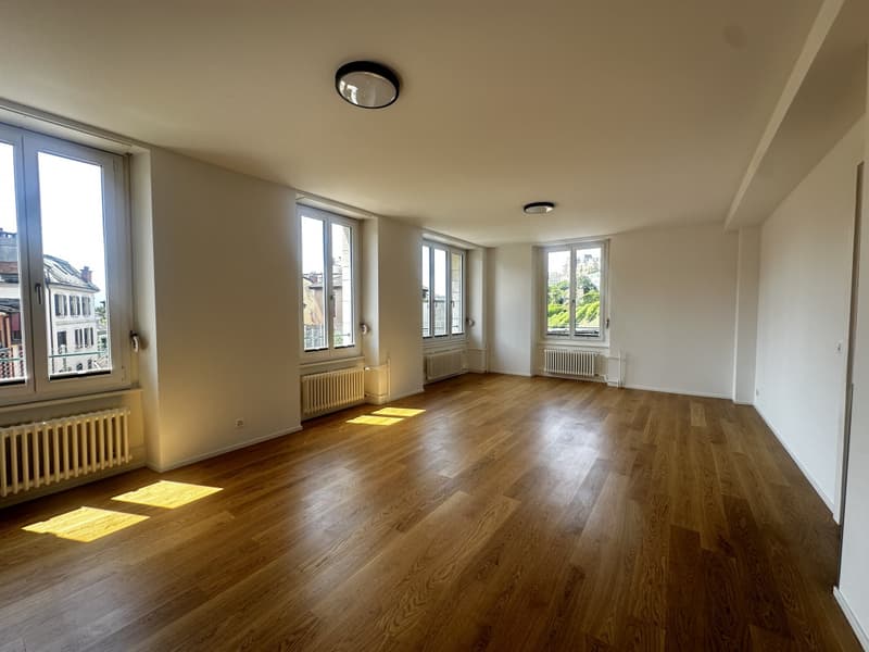 Magnifique appartement de 3.5 pièces - Rue du Centre 1, 1820 Montreux (2)