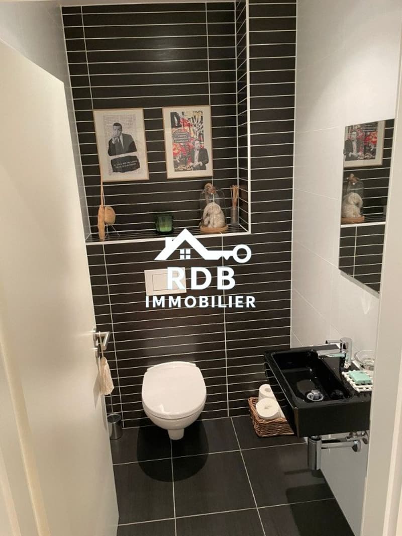 Magnifique appartement de 4 pièces au rez-de-chaussée situé à Genève 1208 (13)