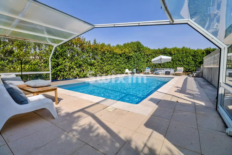 Exclusivité ! Villa individuelle dans un quartier résidentiel ! (2)