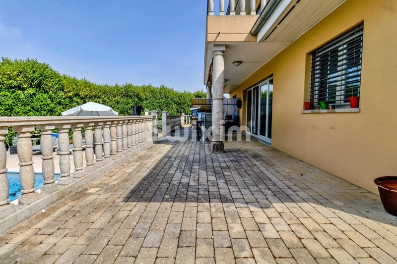 Exclusivité ! Villa individuelle dans un quartier résidentiel ! (3)
