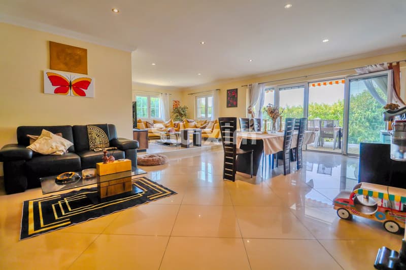 Exclusivité ! Villa individuelle dans un quartier résidentiel ! (4)