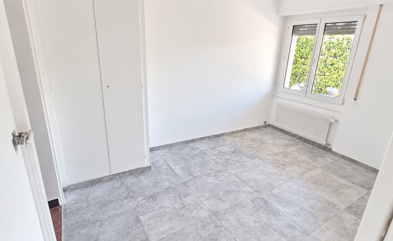 À louer - Joli appartement de 2 pièces entièrement rénové (2)