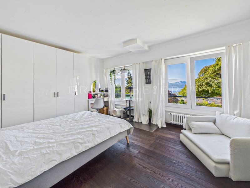 Propriété de prestige avec jardin paysager, piscine et panorama sur le Léman (6)