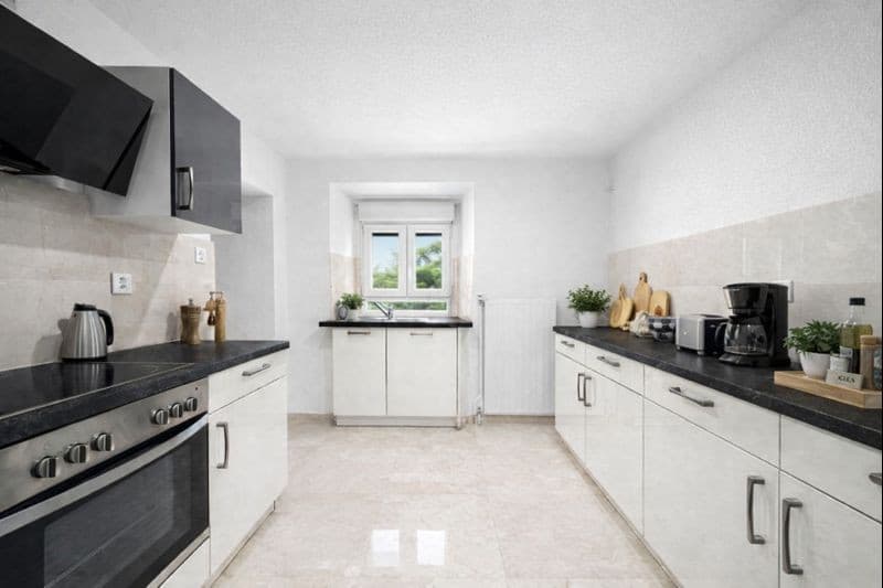 Maison de village de prestige à Môtiers - Opportunité rare (7)