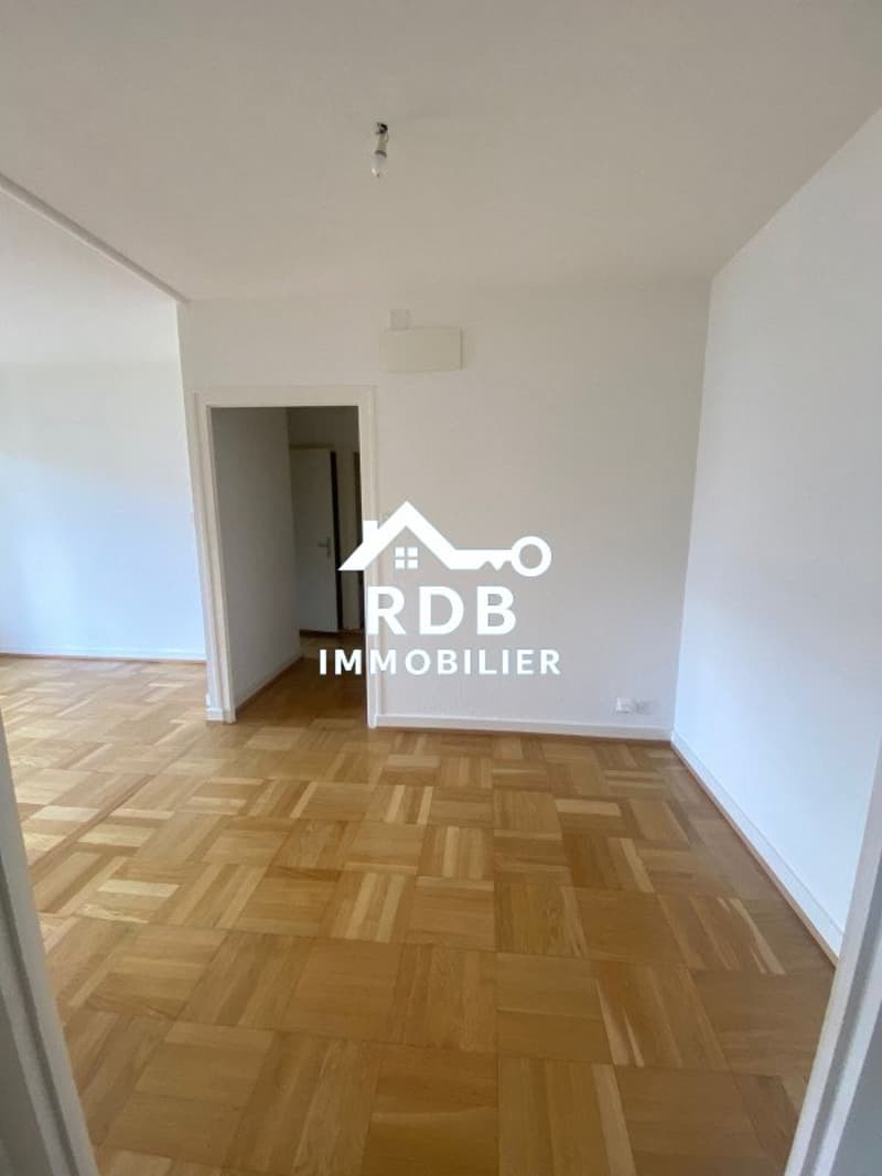 Appartement de 3,5 pièces au 4ème étage situé à Genève 1202 (3)