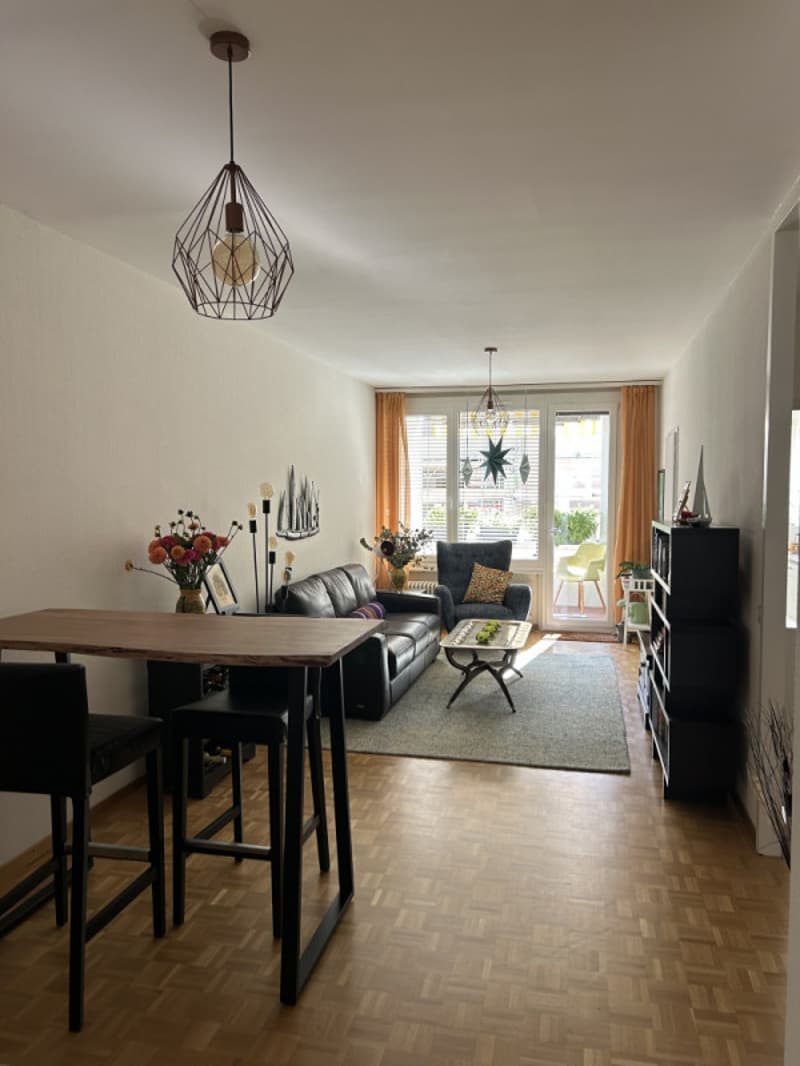 Grand 3 pièces avec balcon aux Eaux-Vives (2)