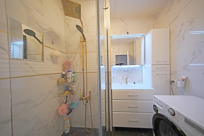 Spacieux 5 pces avec loggia proche de ttes commodités (5)