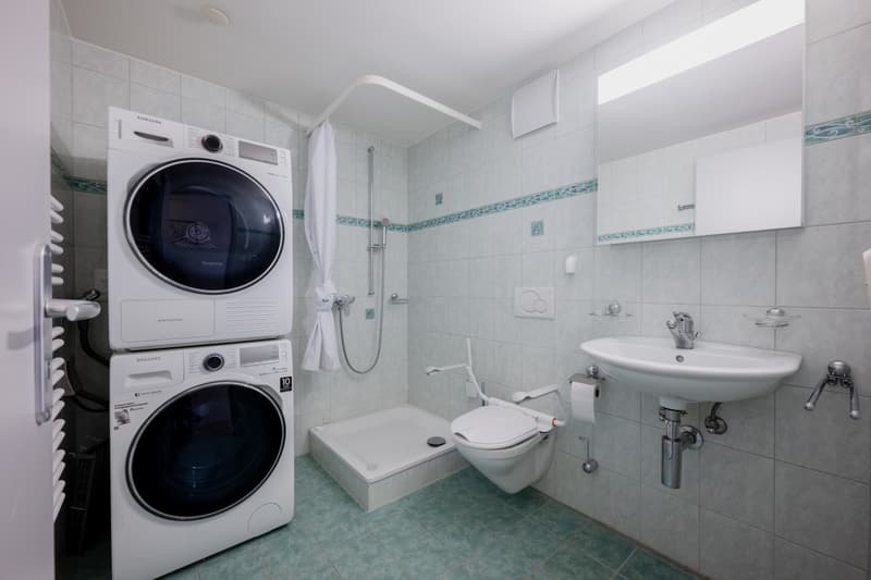 OPPORTUNITÉ À SAISIR AU COEUR D'ESTAVAYER : Lumineux appartement de 4.5 pièces (12)