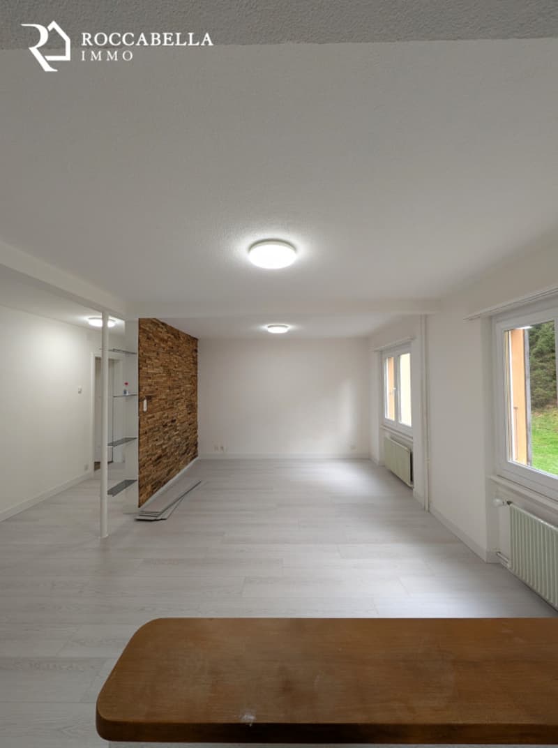 Très joli 4.5 pces loué, avec vue sur la nature !! Idéal 1er investissement !! (6)