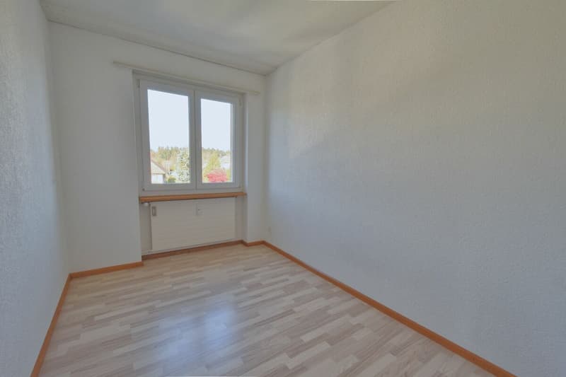 Sonnige & helle Wohnung mit Balkon an ruhiger Lage (7)