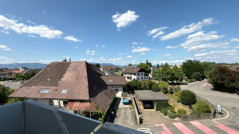 Wohnen mit Weitblick - grosszügige Maisonette-Dachwohnung mit Galerie und sonnigem Balkon (17)