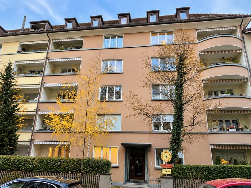 Bern Länggasse - charmante 2-Zimmerwohnung mit Balkon (1)