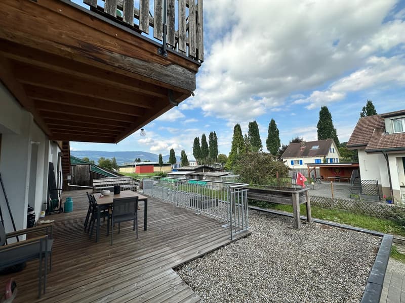 Großzügige Wohnung mit Bauernhauscharme (7)
