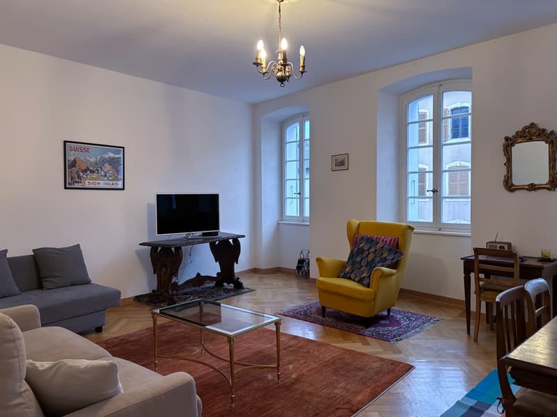 Charmant appartement au coeur de Sion (3)