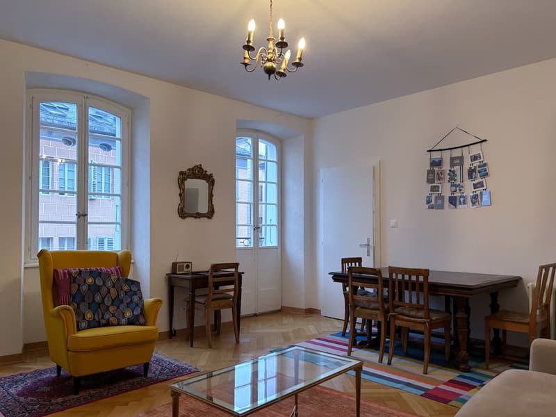 Charmant appartement au coeur de Sion (2)