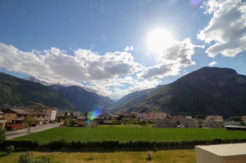 Appartement moderne proche de la gare de Martigny (13)