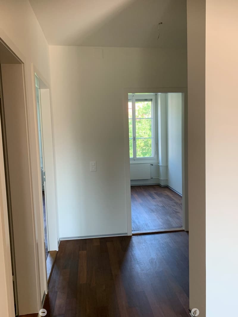 Charmante 4-Zimmer-Wohnung in ruhiger Lage von Biel (5)