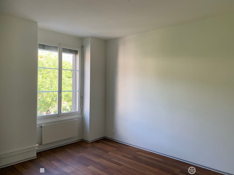 Charmante 4-Zimmer-Wohnung in ruhiger Lage von Biel (6)
