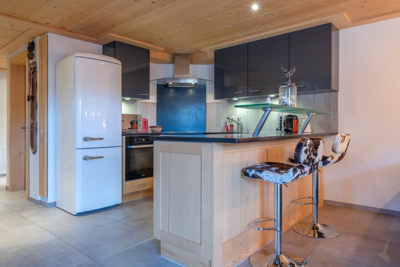 Zentrale und moderne 4.5-Zimmer Zweitwohnung (5)