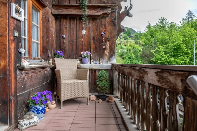 Gemütliches Chalet mit zwei Wohnungen (2)