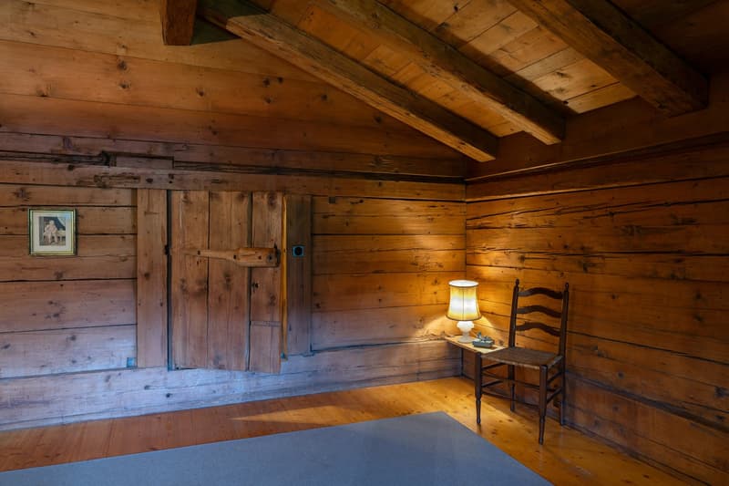 Traditionelles Bauernhaus mit Scheune und Umschwung (11)