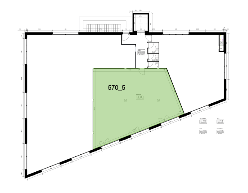 Surface administrative / commerciale de 136 m² (3)