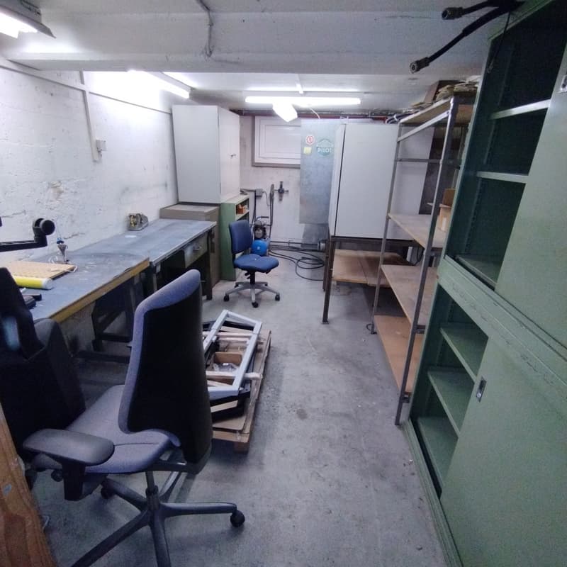Locaux de stockage à louer (3)