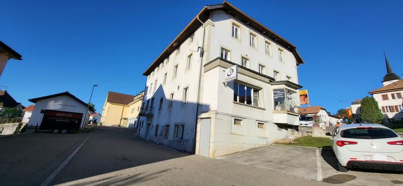 Local commercial de 50 m2 au rez-de-chaussée (9)