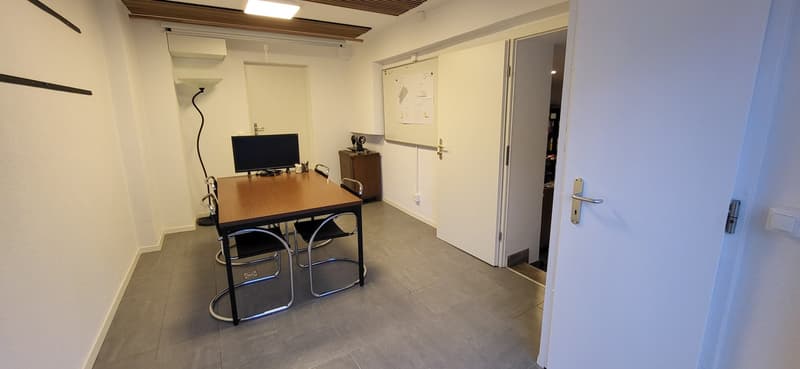 Local commercial de 50 m2 au rez-de-chaussée (7)