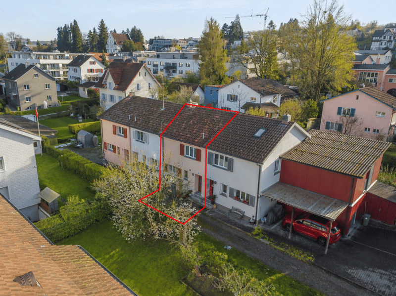 Heimwerker aufgepasst! 4-Zimmer-Reihenmittelhaus in Kreuzlingen (2)