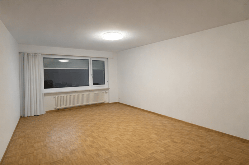 Grosszügige 3-Zimmerwohnung an ruhiger und grüner Lage (3)