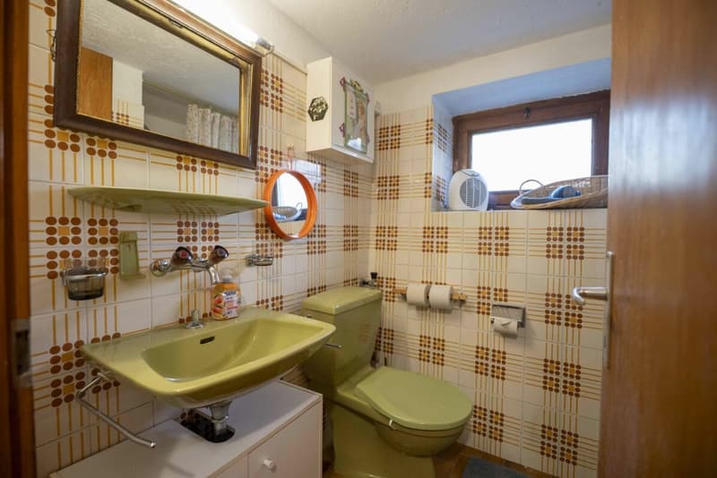 Vendiamo confortevole casa in stile rustico a Mugena (14)