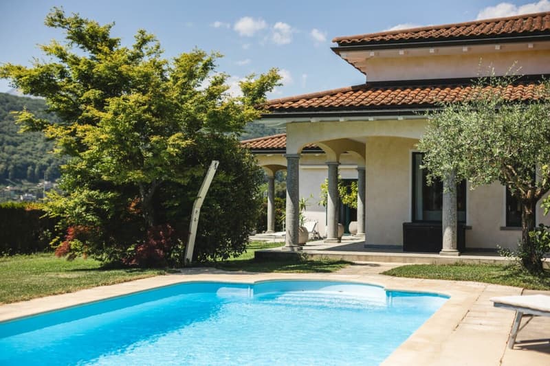 Villa con piscina a Cadro (6)
