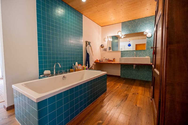 Vendiamo splendida villa design con vista spettacolare (11)