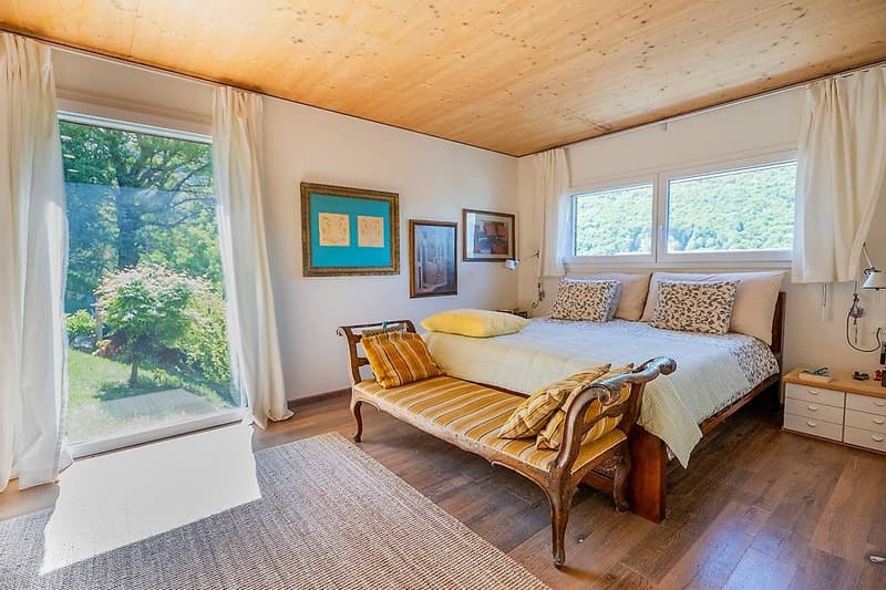 Vendiamo splendida villa design con vista spettacolare (10)