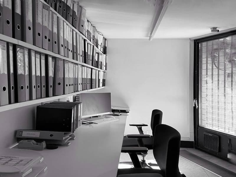 Postazioni coworking e spazi di lavoro flessibili (4)