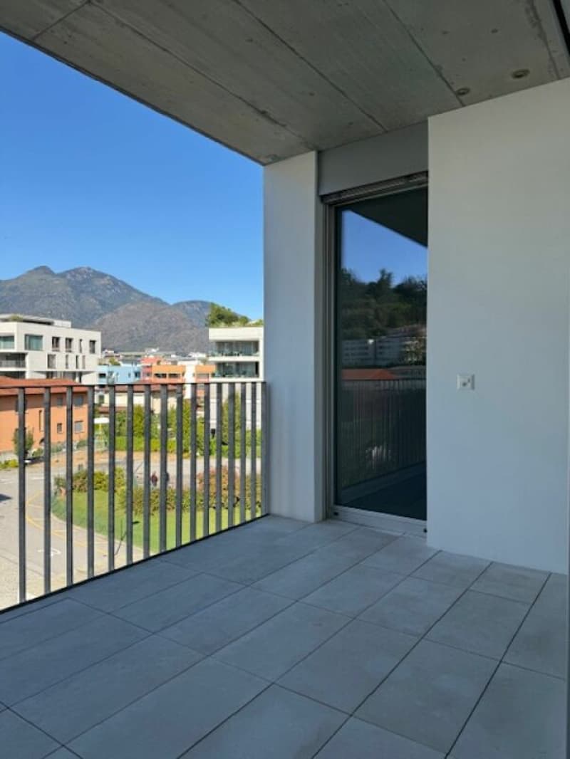 Vendiamo moderno e luminoso 3.5 locali ad Ascona (7)