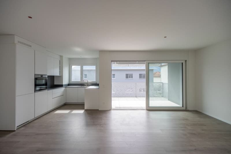 Neue und moderne 4,5-Zimmer-Wohnung in einer attraktiven Lage in Gordola (5)