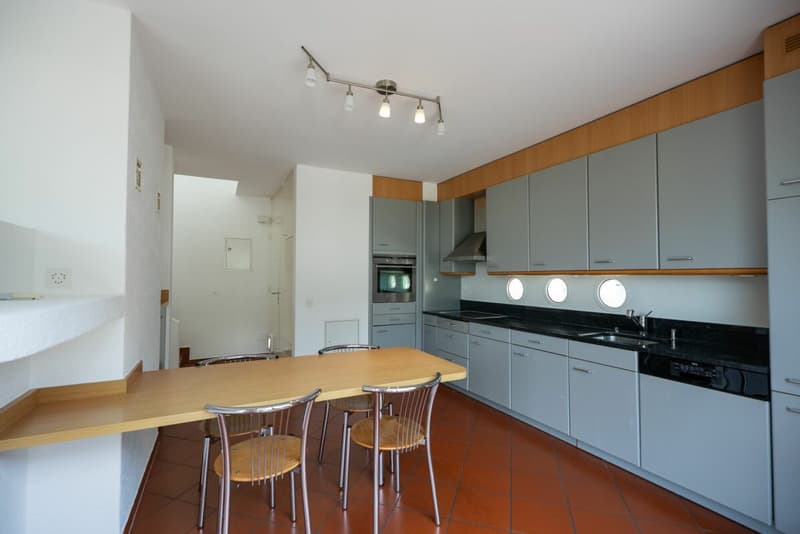 Occasione da non perdere: vendiamo graziosa casa in zona tranquilla di Claro (4)