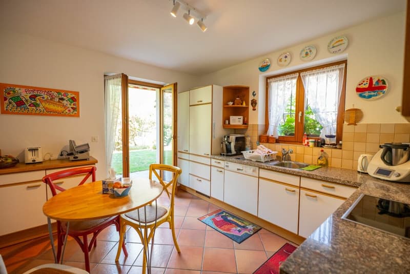 Wir verkaufen ein Einfamilienhaus in Cevio in ruhiger Lage (10)
