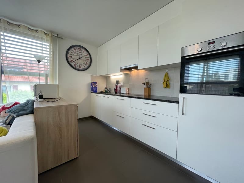 À louer - Bel appartement meublé de 2,5 pièces avec balcon à Romont (3)