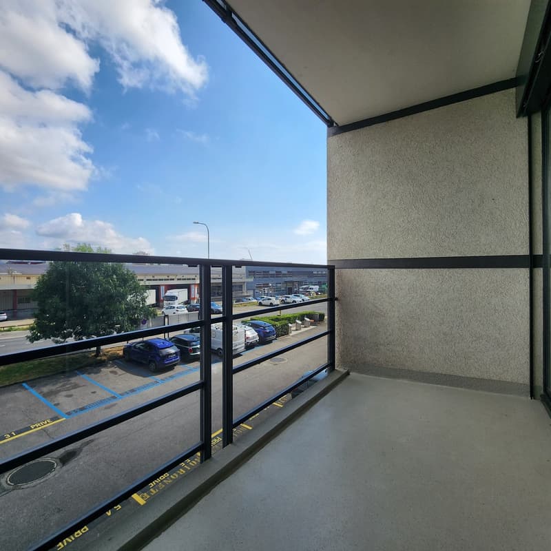 Appartement de 4,5 pièces traversant avec deux balcons (12)