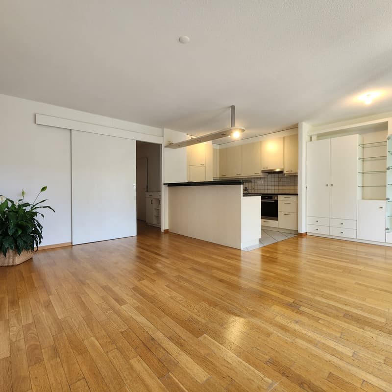 Appartement de 4,5 pièces traversant avec deux balcons (4)