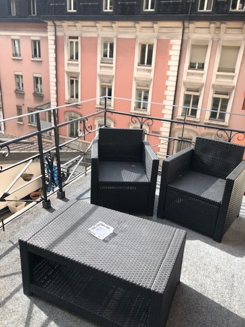 Charmant 2.5 pièces avec balcon et vue à Montreux-Territet (5)