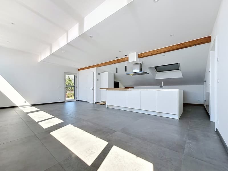 Neuf 3.5 pièces 86 m² Disponible de suite ! (1)