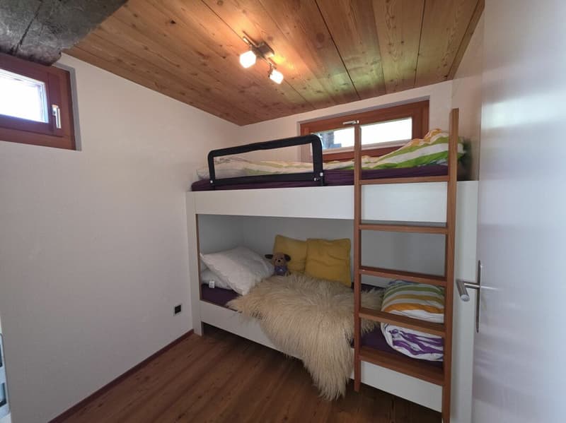 4 Zimmer - Stall an toller Lage mit Umschwung (9)